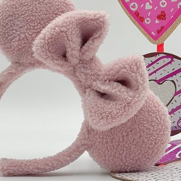 Sherpa  Pink  Disney ears,  Disney Ears, light pink ears, Disney Holiday Headband, Mickey Minnie Mouse.  Minnie ears. Plush Disney Ears.