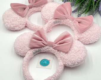 Sherpa Pink Disney ears, Disney Ears, Pink ears, Disney Holiday Headband, Mickey Minnie Mouse. Minnie ears. Plush Disney Ears.