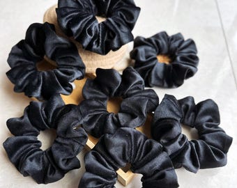 Black Velvet Hair Scrunchies: Jumbo Ponytail Tie
