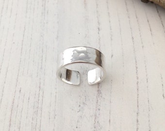 Silver toe ring, Hammered toe ring, Toe jewellery