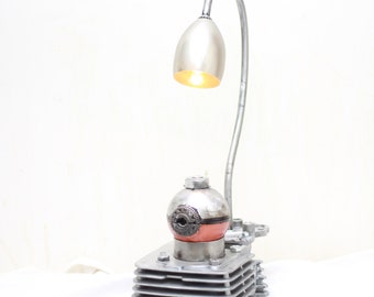 Lampe industrielle "Poket ball" By Recyclhome.