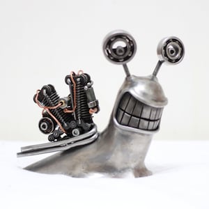 Metal sculpture &quot;Snail turbo&quot; By ALex Welderman only at Recyclhome*.
