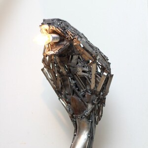 Industrielampe „Cobra Royal Metal“, recycelt und garantiert lebenslang recycelbar. Von Recyclhome.