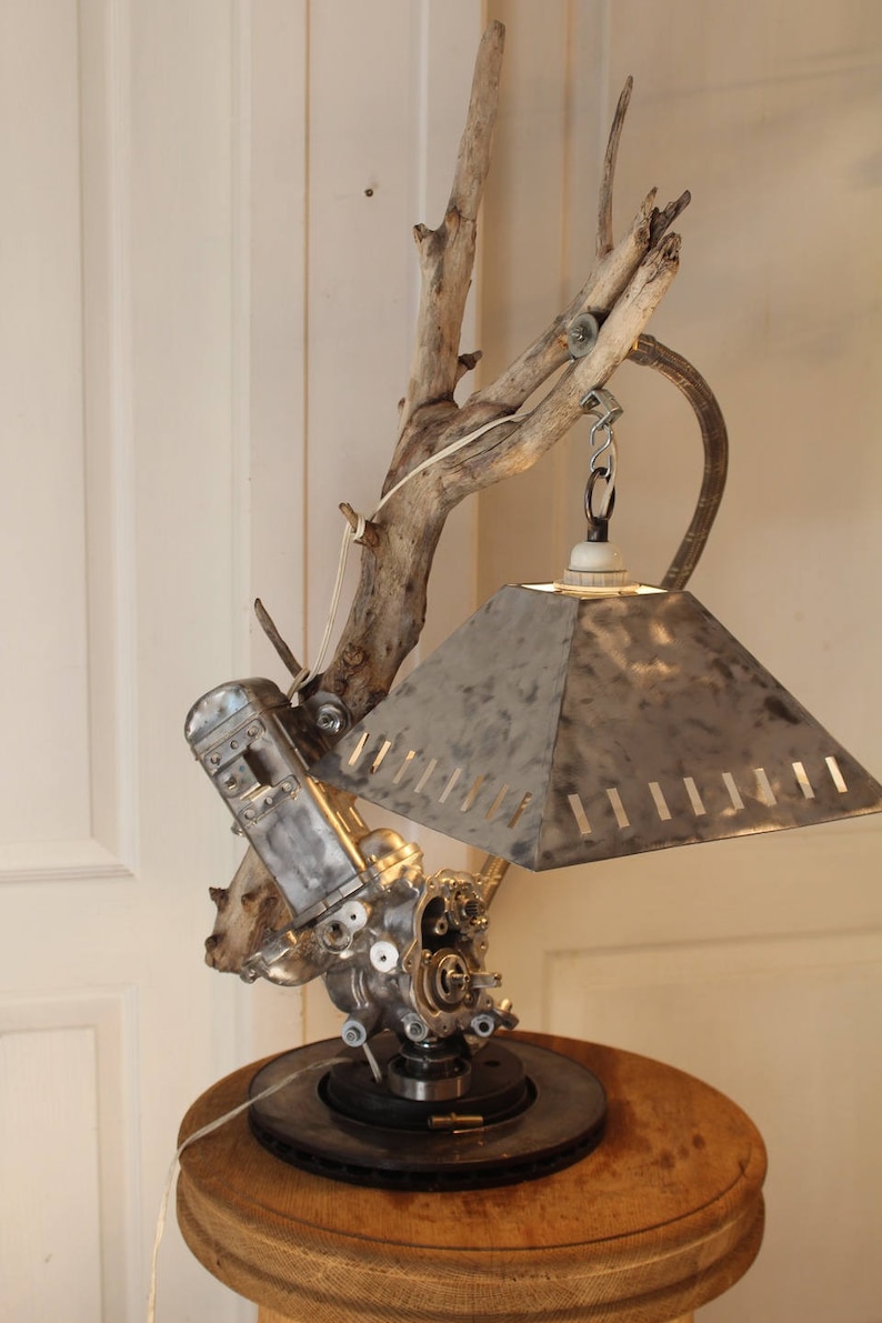 Driftwood Alu Flottin By Recyclhome industrial lamp.