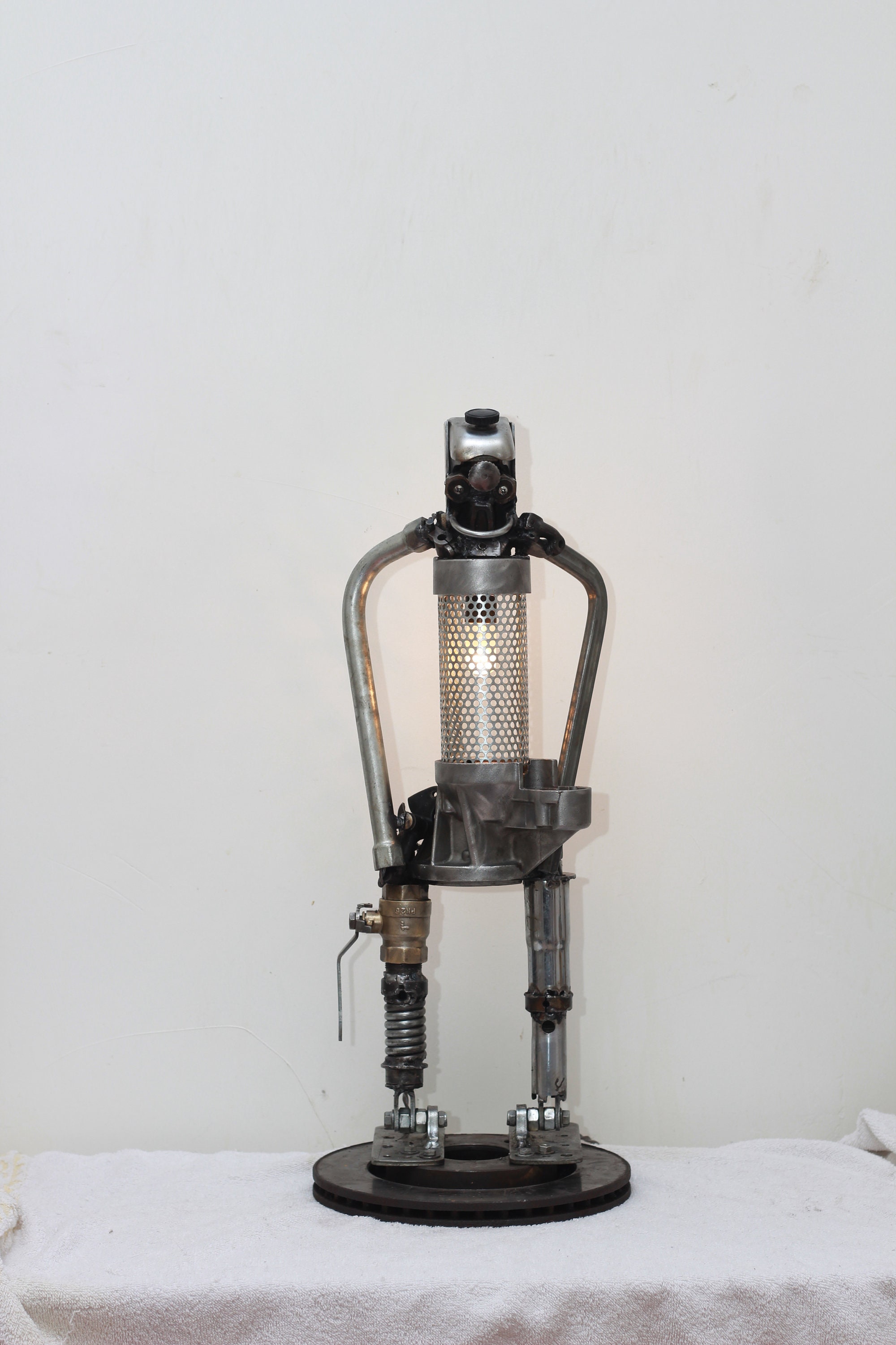 Lampe Industrielle Métal Man By Recyclhome.