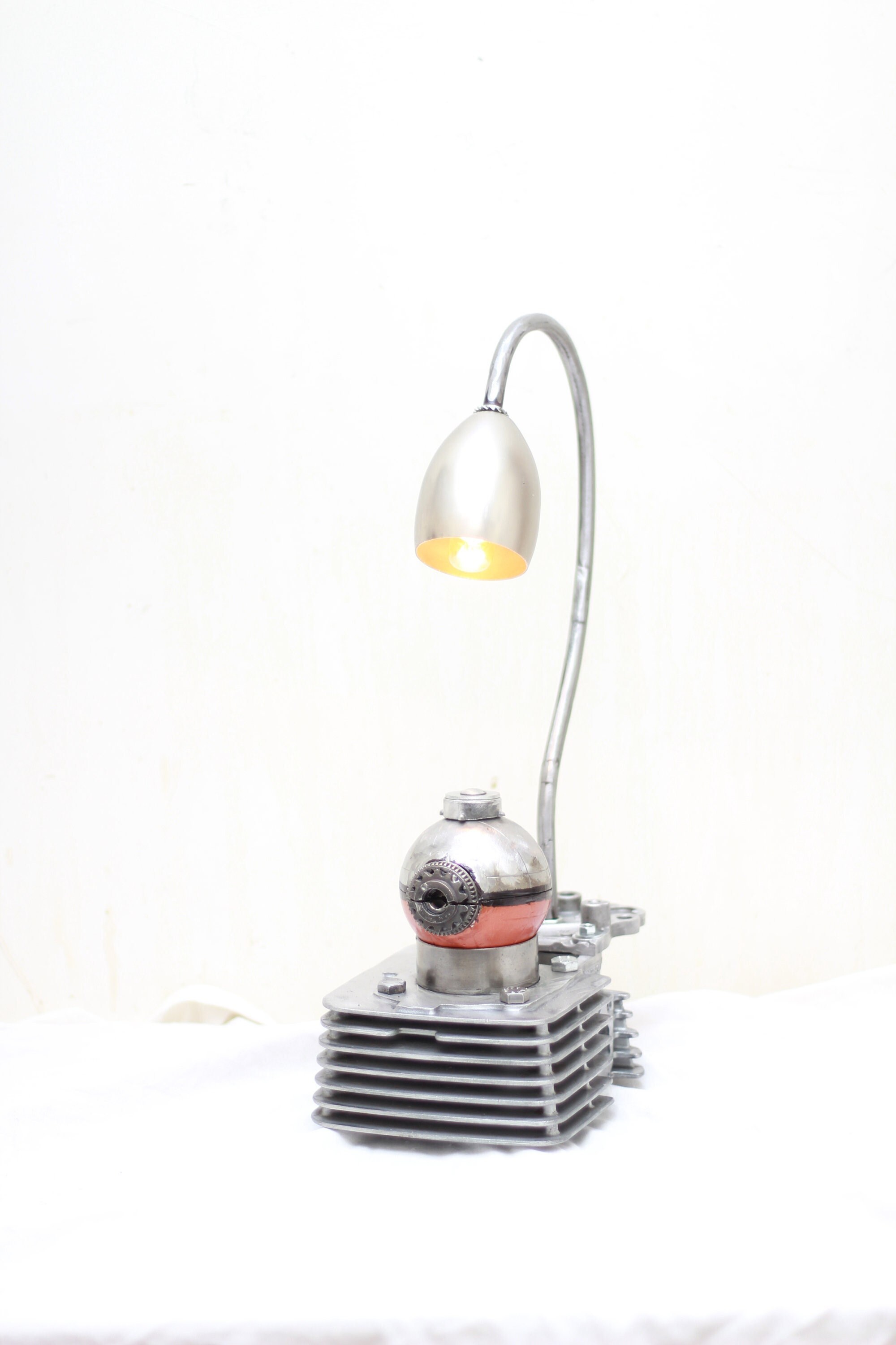 Lampe Industrielle Poket Ball By Recyclhome.