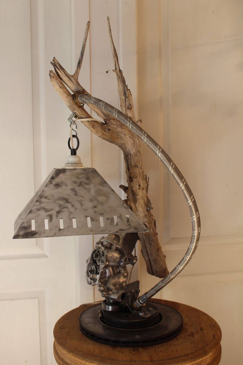 Driftwood Alu Flottin By Recyclhome industrial lamp.