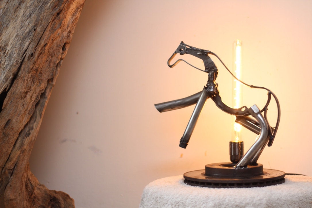 Lampe Industrelle Silhouette Cheval By Recyclhome.