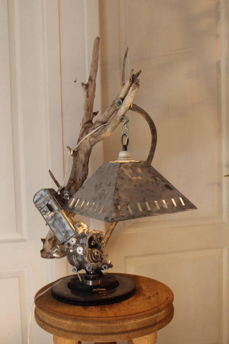 Driftwood Alu Flottin By Recyclhome industrial lamp.