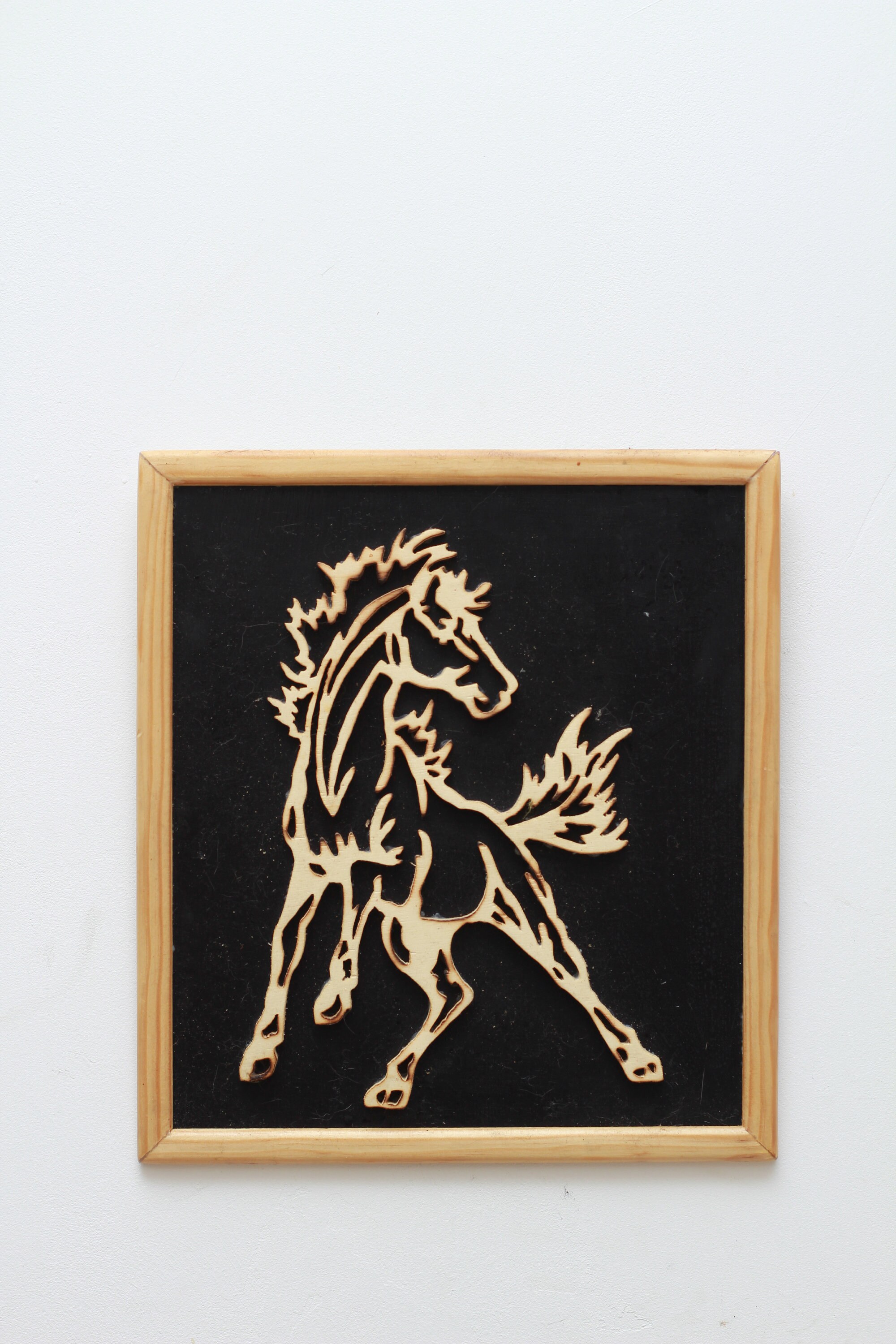 Tableau Cheval de Bois Uniquement Chez Recyclhome.