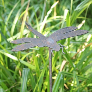 Plant pot decoration - bespoke rusty metal dragonfly garden ornament