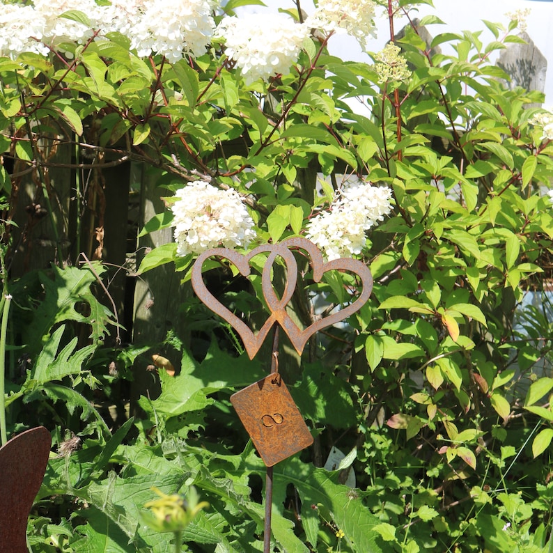Personalized Rusty Metal Entwined Hearts Garden Decoration, Anniversary Gift bild 10