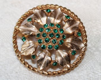 1960's Beauty - Emerald Rhinestone Pin Brooch - Exceptional Quality
