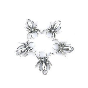 x10 Spider pendant charms 18x14mm old silver (87D)