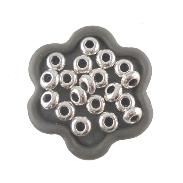 x30 Silver plated washer beads 8mm (144C)