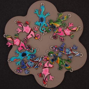 x10 Connecteurs Lézard  salamandre  Gecko  argenté et émail multicolore  (79D)