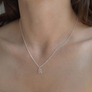 Sterlingzilveren gepersonaliseerde letterketting, gepersonaliseerde bedelketting, eerste sieraden, verjaardagscadeau, briefketting