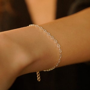 Bracelet en argent sterling de style Gucci, bracelet chaîne, bracelet empilable, bracelet minimaliste, bracelet en argent délicat, cadeau d'anniversaire, cadeau pour elle