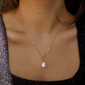 Freshwater Pearl Toggle Necklace Pearl 