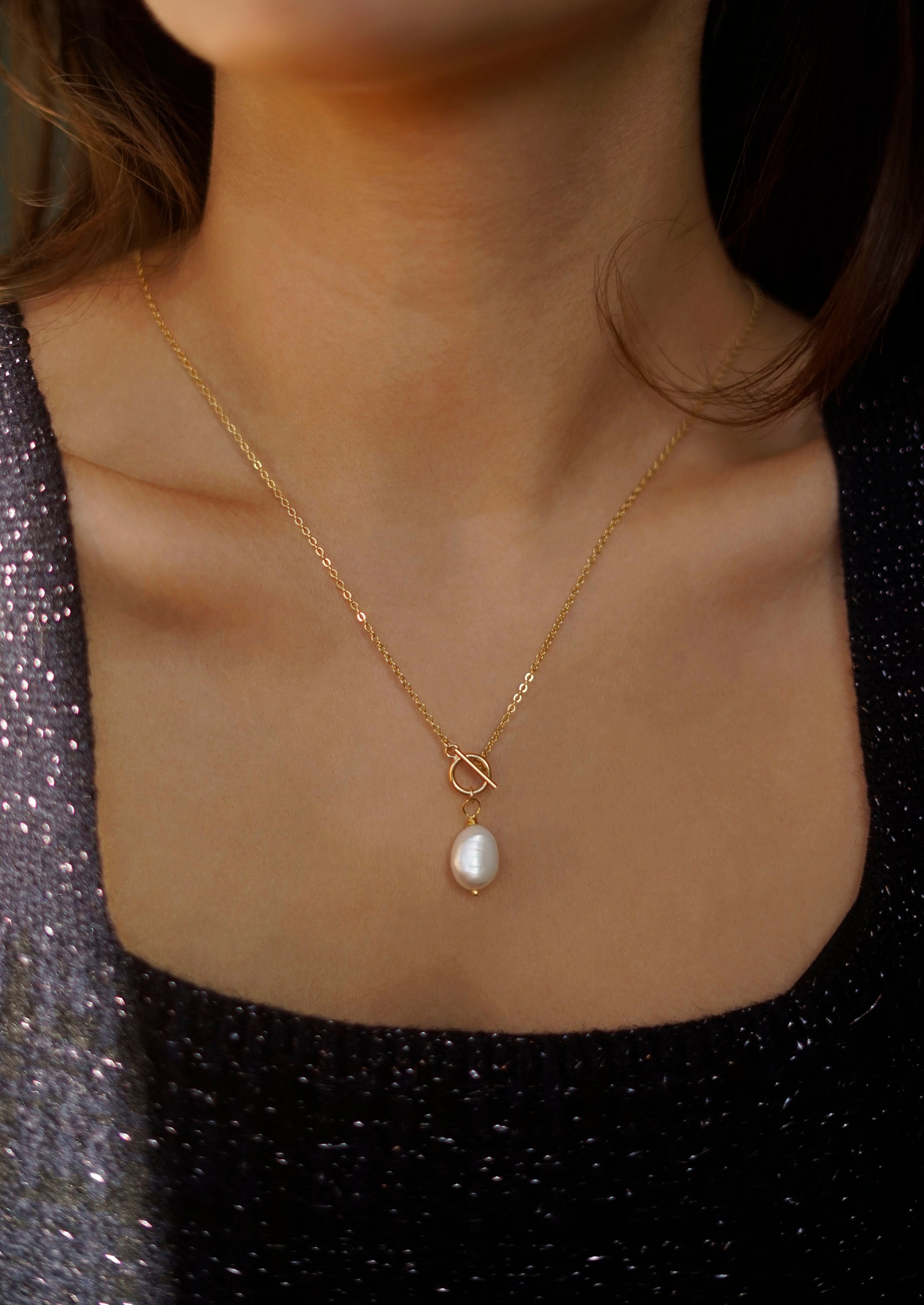 Pansy Pearl Silver Toggle Necklace main image 1