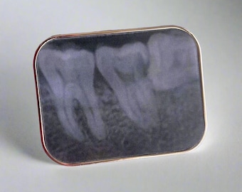 Dental Size 2 X-Ray Lenticular Enamel Pin- Medical Gift - Gift for Doctor - Gift for Nurse - enamel pin for medical professionals - anatomy