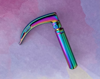Épinglette pour lame de Mac - Anodisé arc-en-ciel