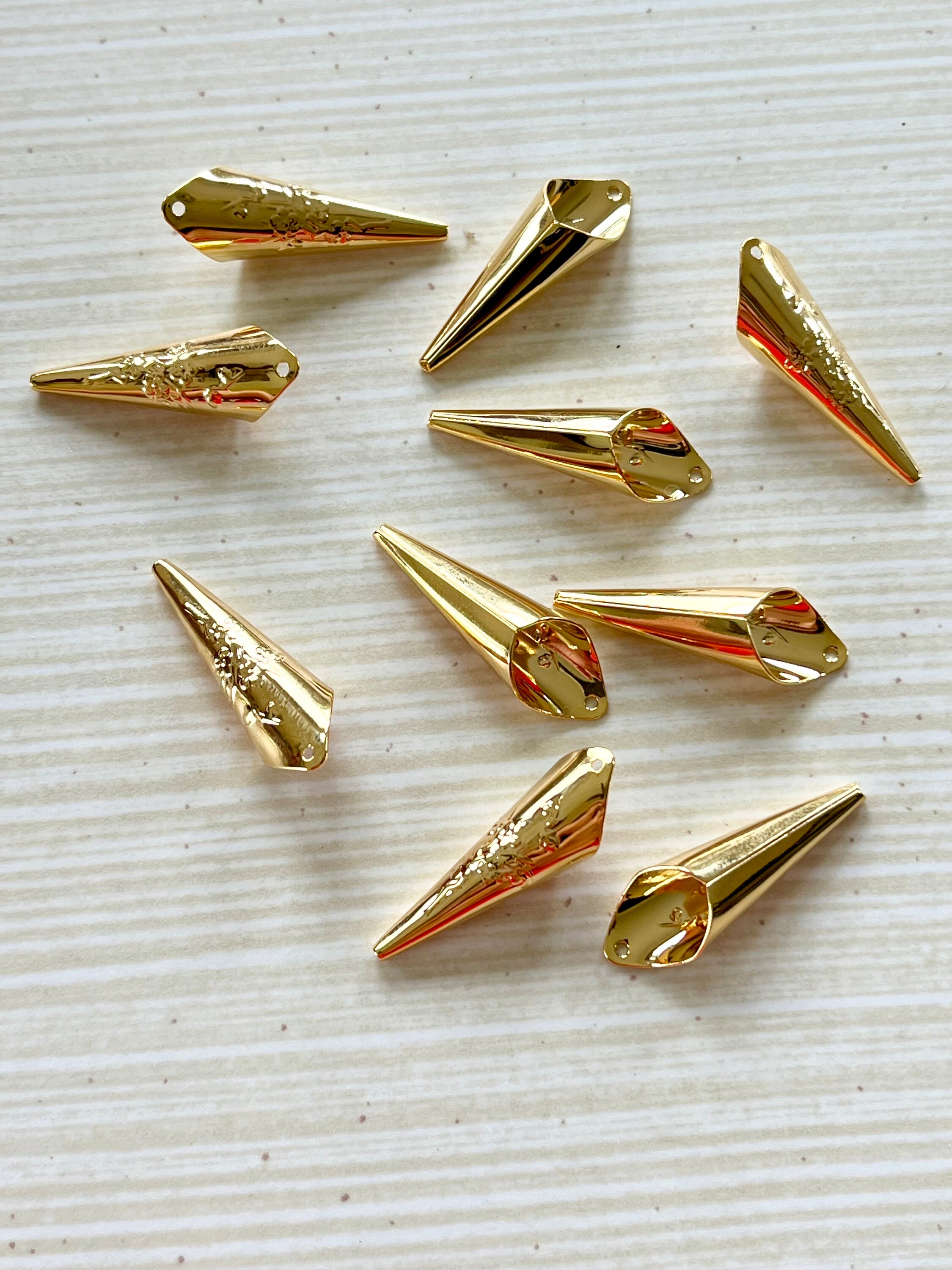 Bolo Tips Bolo Tips, Gold or Silver, Etched Design, 3pr, 27x9mm | 6pcs Gold or ...