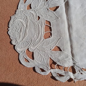 Art deco table runners