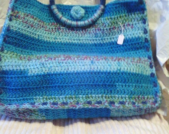 wolleen croched bag