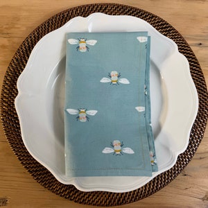 Cotton Dinner Napkin &quot;Bee Buzz&quot;