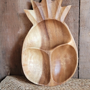 Hand Carved Wooden Monkeypod Pineapple Segmented Bowl