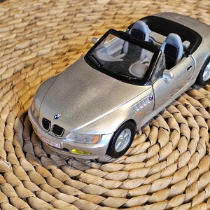 Superior Sunnyside 1995 BMW Roadster Z3 Convertible. 1:28