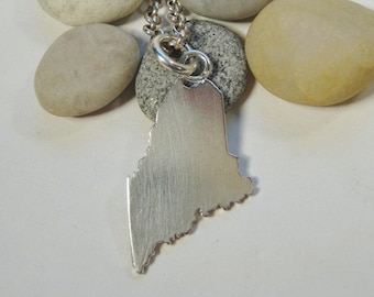 Duży srebrny wisiorek ze stanu Maine