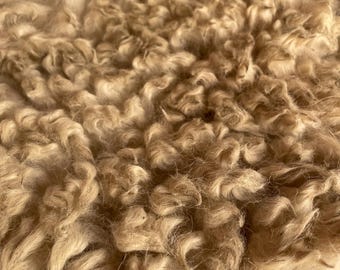 Alpaca Fleece, Skirted Huacaya White - Savannah, Clean Skirted Unwashed Natural Alpaca Fleece for Spinning or Felting
