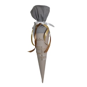 Geschenk zur Rente - Rentnertüte mit Namen in beige-braun - kleine Schultüte zum Ruhestand