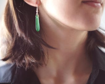 Druppeloorbellen Irish Whiskey - Gerecycleerde fles - Smaragdgroen zeeglas - Gerecycled Upcycled Hergebruikt - Liquor-sieraden