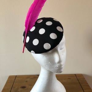 Black and white polkadot pillbox hat with different colour feathers.Polkadot fascinator.Spotty headpiece.Spotty fascinator.Wedding guest hat image 3