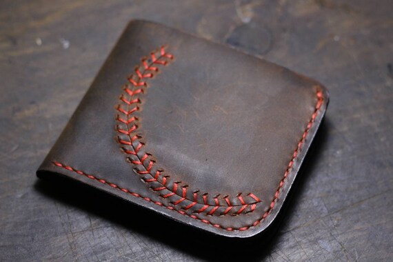 Handmade Crazy Horse Leather Wallet: Personalized Baseball Stitch Bifold Christmas Gifts Birthday Gift