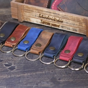 Personalized Crazy Horse Leather Keychain: Snap Belt Loop Key Fob