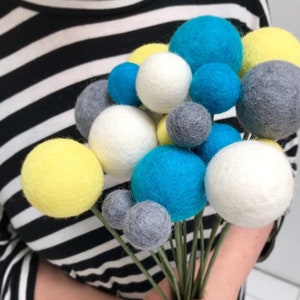 Felt Ball Flowers, Felt Ball Bouquet, Billy Balls, Craspedia, Pom Pom Flowers, Modern Flower Arrangement, Anniversary Gift, Wool Anniversary image 5