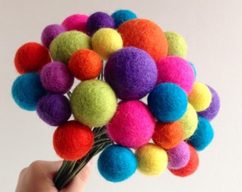 Wedding Bouquet, Pom Pom Felt Ball Flower Bouquet, Felt Ball Bouquet, Billy Ball Bouquet, Pom Pom Flowers, Modern Flower Arr