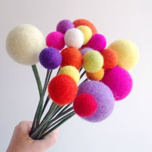 Felt Ball Flowers, Felt Ball Bouquet, Billy Balls, Craspedia, Pom Pom Flowers, Modern Flower Arrangement, Anniversary Gift, Wool Anniversary image 1