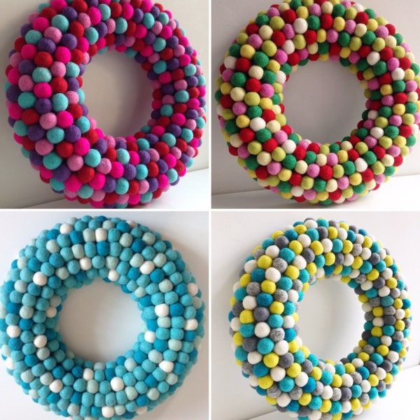 Custom Colour Felt ball Wreath, Felt Wreath, Holiday Wreath, Modern Felt Ball Wreath, Door Wreath