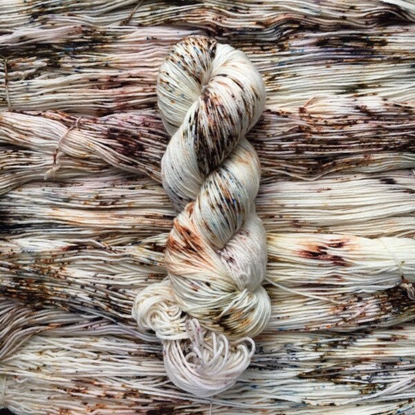 FINGERING - Toasted Marshmallow - Hand Dyed - Superwash Merino Wool Yarn