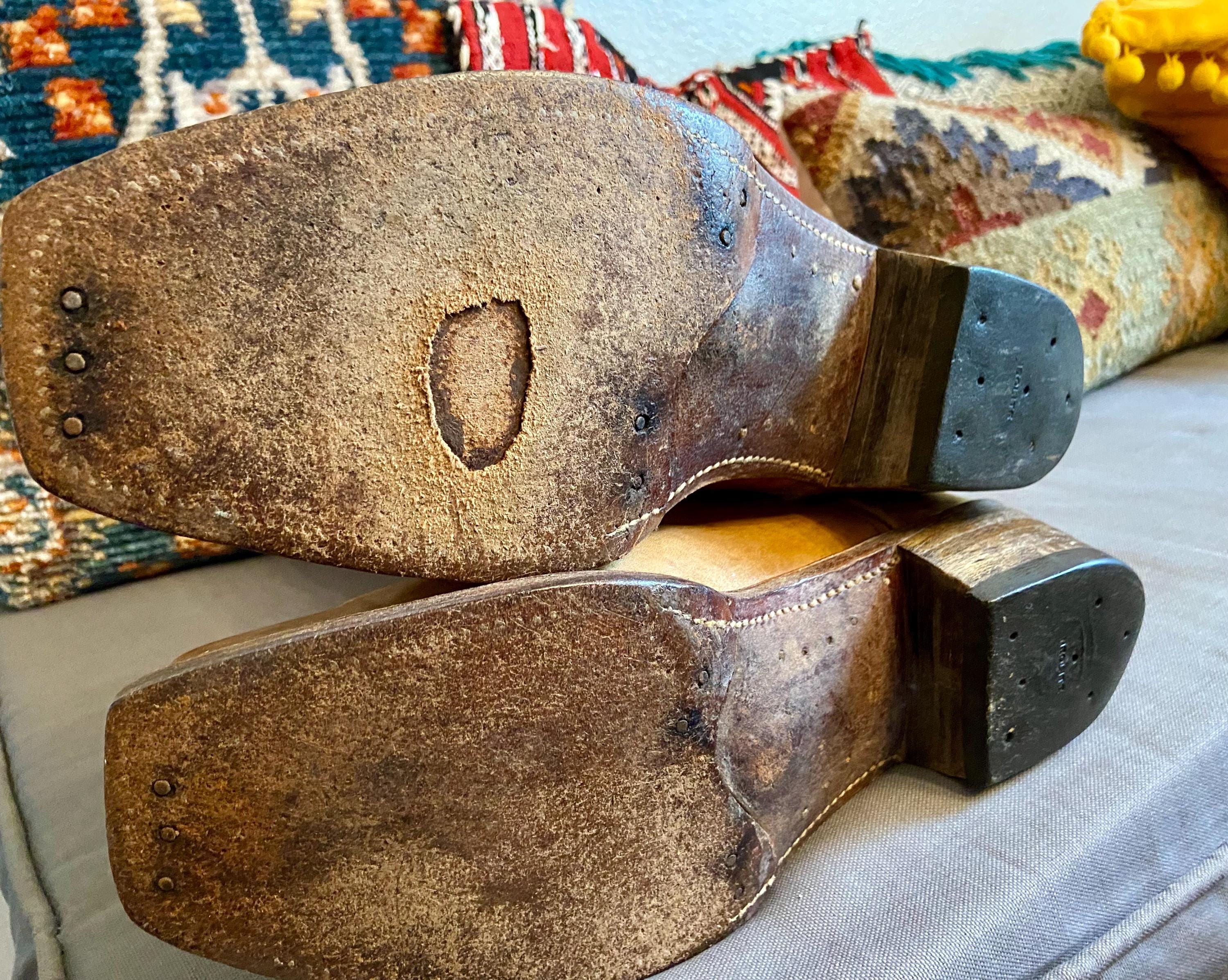 Vintage Distressed FRYE Black Label Campus Boots Banana Leather