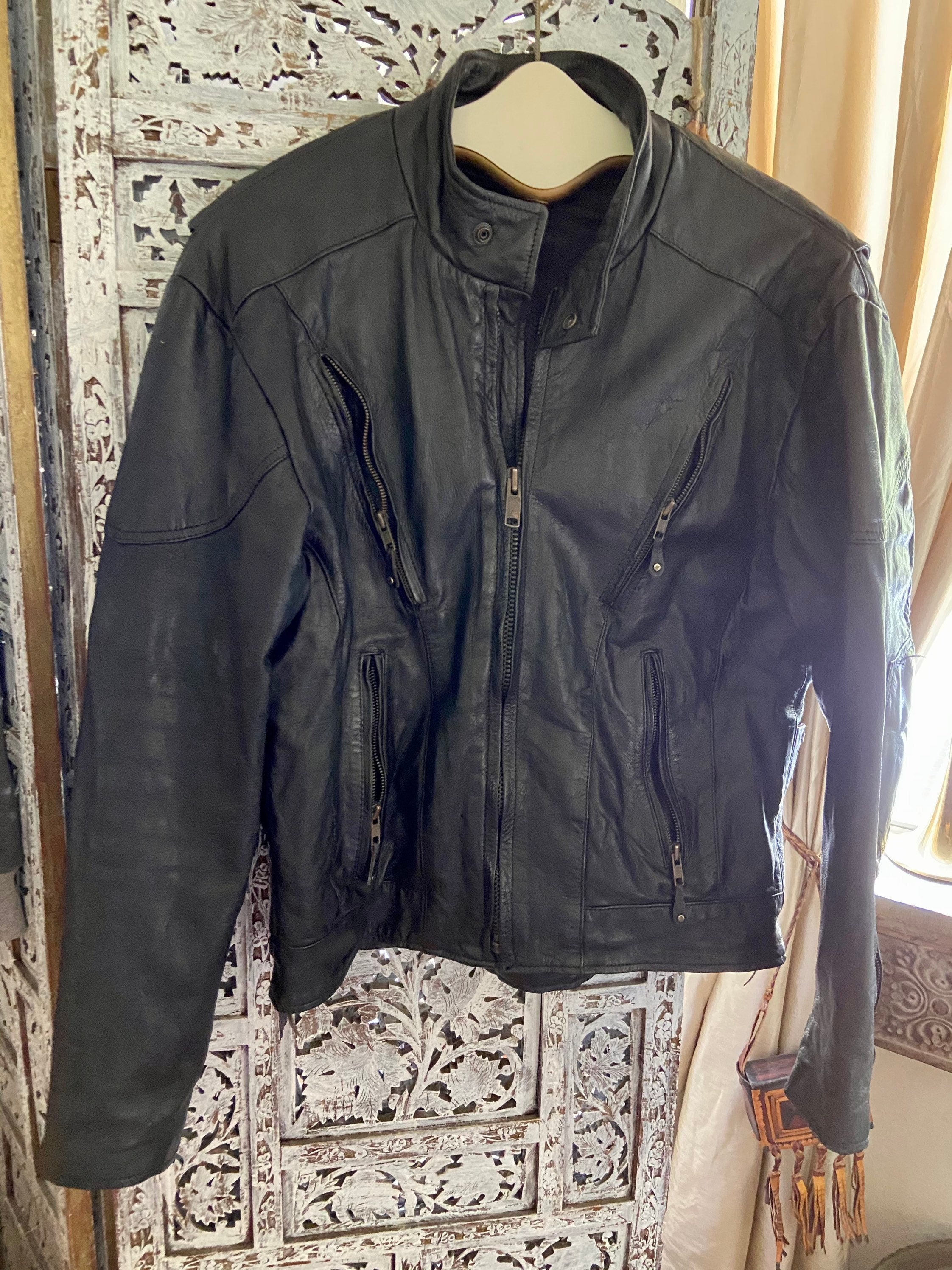 Vintage Black Leather Mens Cafe Racer Motorcycle Jacket With