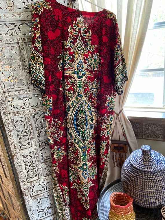 Dashiki Avec Capuche - Rouge Multi - Taille L Jeune / XS Femme - Neuf Avec étiquettes