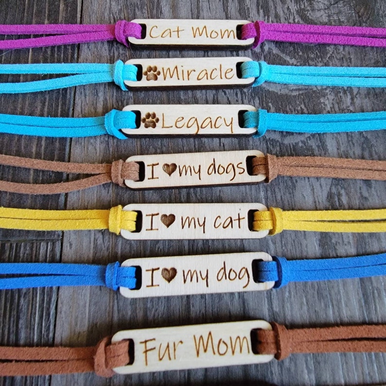 Personalized Pet Name Bracelet Custom Engraved Paw Print Etsy