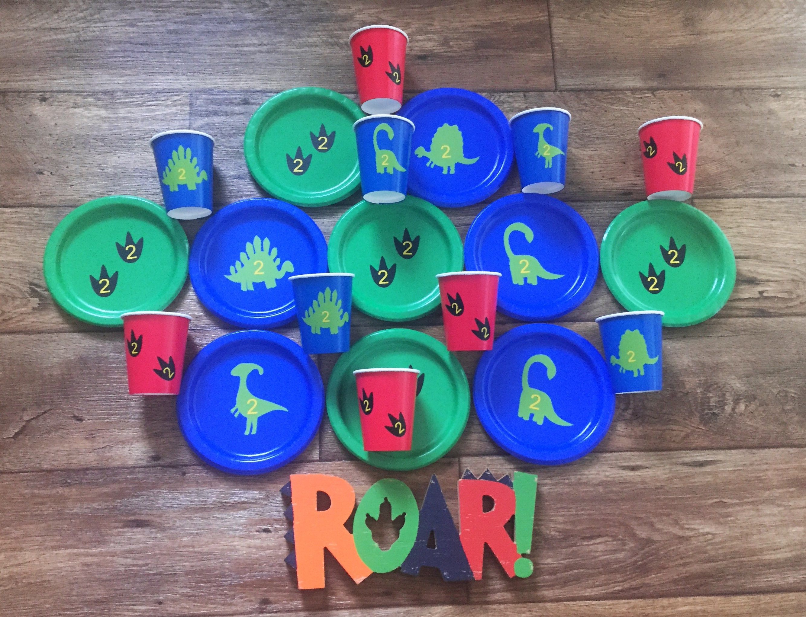 Dinosaur Party Plates And Cups Tesco at Wayne Franklin blog