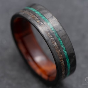 The Seeker | FREE ENGRAVING | Twill Carbon Fiber Ring with T-Rex and Malachite Inlays and Thuya Wood Inner Sleeve | 7mm | Wedding Ring